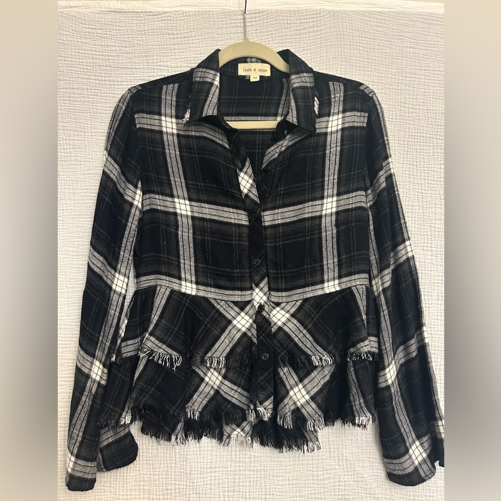 Anthropologie Cloth & Stone Super Soft Black & White Plaid Bell Sleeve Top XS